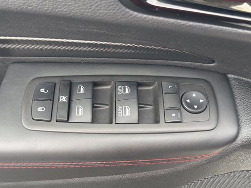 Used 2024 Dodge Durango GT image 18