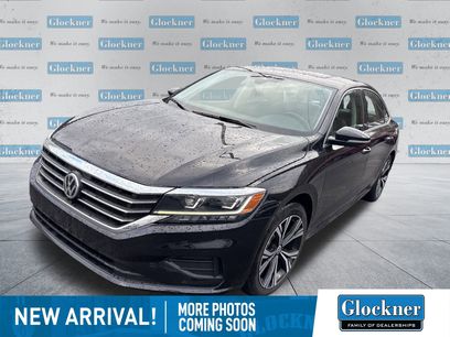 Used 2022 Volkswagen Passat 2.0T SE