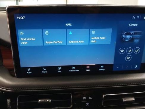 Used 2022 Lincoln Nautilus Reserve w/ Equipment Group 202A AWD/4WD image 28