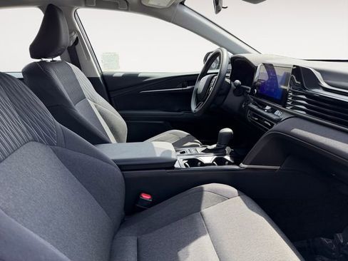 Certified 2025 Toyota Camry LE FWD image 13