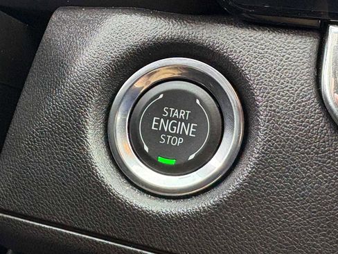 Used 2025 Chevrolet Colorado Trail Boss image 19