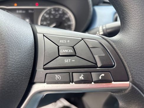 Certified 2025 Nissan Versa SV w/ Trunk Package FWD image 27