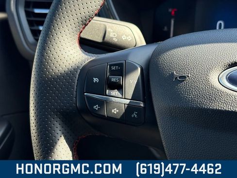 Used 2024 Ford Escape ST-Line image 28