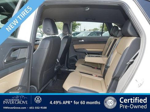 Certified 2023 Volkswagen Atlas Cross Sport SE AWD/4WD image 16