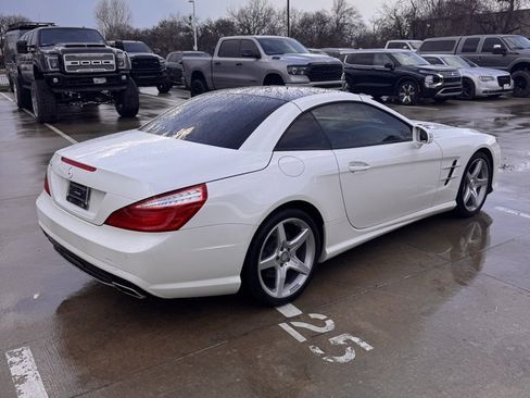 Used 2014 Mercedes-Benz SL 550 image 8