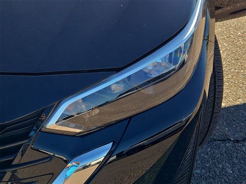 Used 2025 Nissan Sentra SV image 30