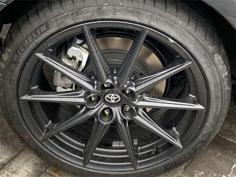 New 2026 Toyota GR86 Premium image 4