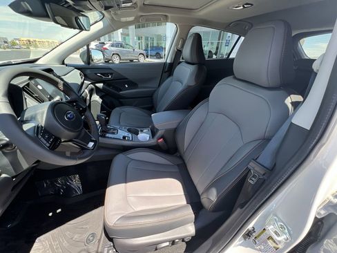 Used 2025 Subaru Crosstrek 2.5i Limited w/ Crosstrek Mirror Package image 19