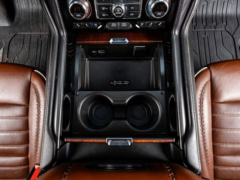 Used 2023 GMC Yukon XL Denali Ultimate image 27