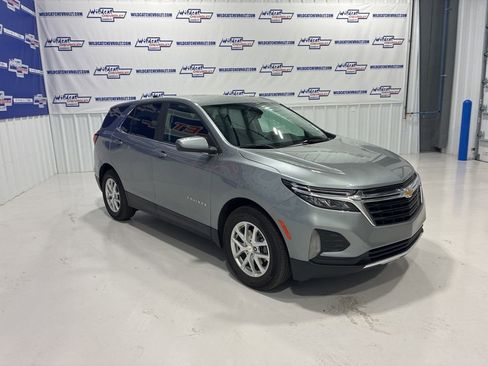 Used 2024 Chevrolet Equinox LT w/ LPO, Floor Liner Package image 8