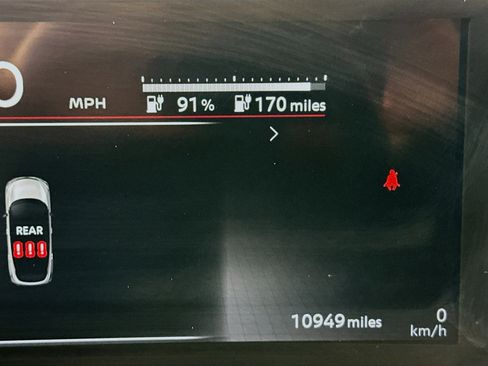 Used 2023 Nissan Ariya AWD image 19