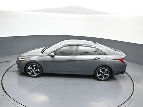 Certified 2023 Hyundai Elantra SEL w/ Convenience Package FWD image 40