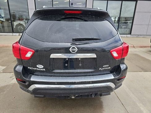 Used 2020 Nissan Pathfinder Platinum w/ Cargo Package image 5