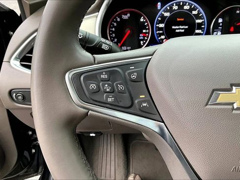 Used 2024 Chevrolet Malibu LT image 31