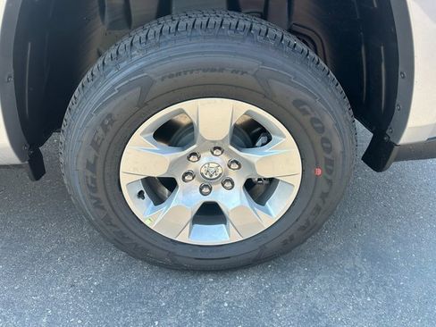 New 2026 RAM 1500 Big Horn image 10