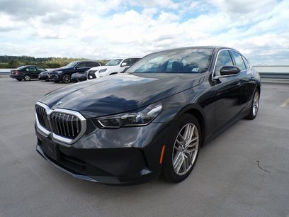 Certified 2025 BMW 530i xDrive w/ Premium Package