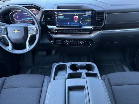 Used 2025 Chevrolet Silverado 1500 LT w/ Protection Package image 17