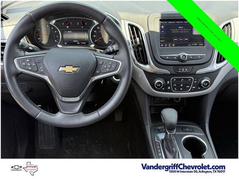 Used 2022 Chevrolet Equinox LT AWD/4WD image 12