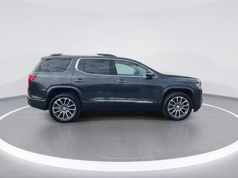 Used 2022 GMC Acadia Denali w/ Trailering Package image 9
