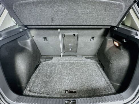 Used 2023 Volkswagen Taos SE image 25