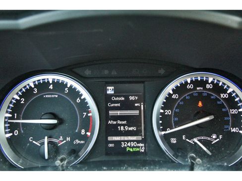 Used 2018 Toyota Highlander Limited Platinum AWD/4WD image 13