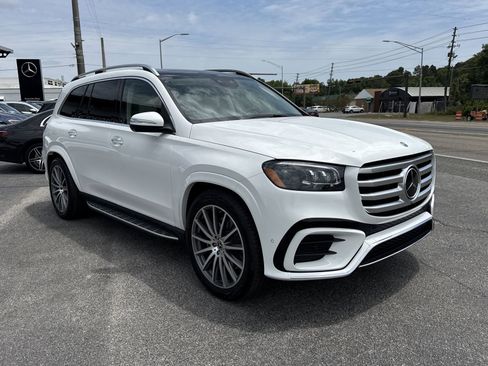 New 2026 Mercedes-Benz GLS 450 4MATIC image 7