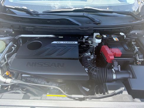 Used 2023 Nissan Rogue SV FWD image 33