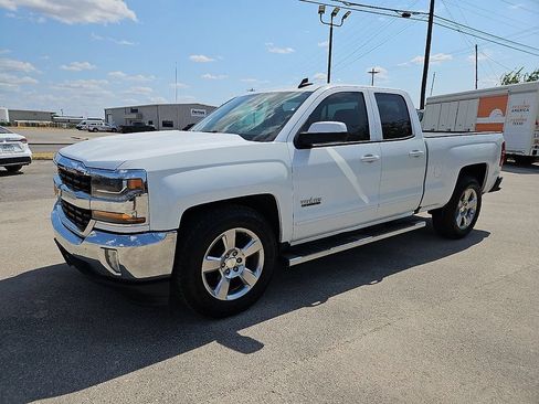 Used 2017 Chevrolet Silverado 1500 LT w/ Texas Edition RWD image 2