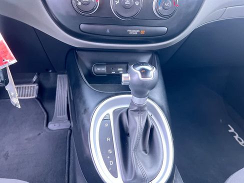 Used 2019 Kia Soul FWD image 20
