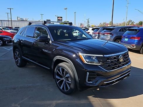New 2026 Volkswagen Atlas Cross Sport SEL Premium R-Line AWD/4WD image 3