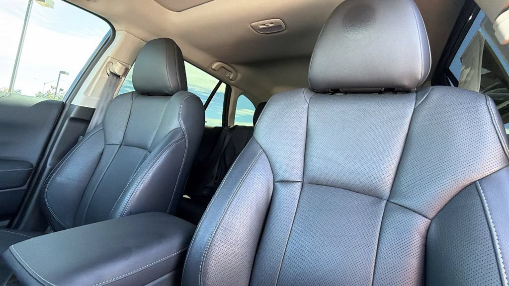 Certified 2025 Subaru Outback Touring XT AWD/4WD image 11