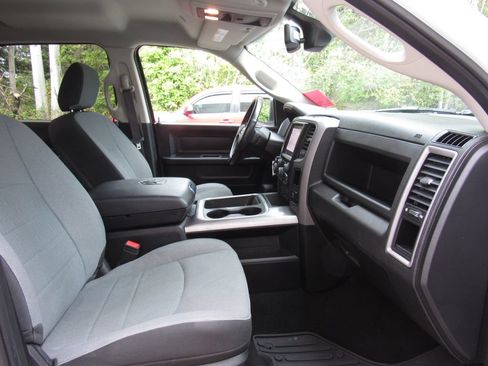 Used 2023 RAM 1500 Express w/ Wheel & Sound Group AWD/4WD image 21