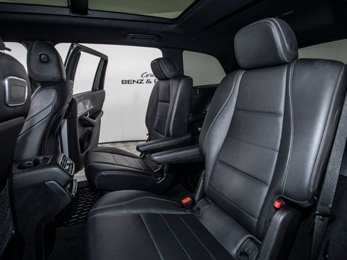 Used 2020 Mercedes-Benz GLS 450 4MATIC image 41
