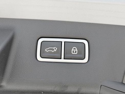 Used 2023 Kia Sorento EX w/ Panoramic Sunroof Package FWD image 14