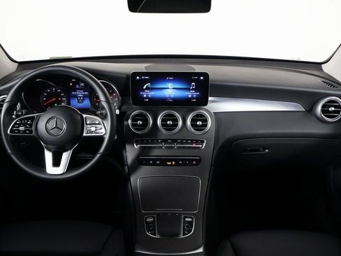Used 2022 Mercedes-Benz GLC 300 image 8