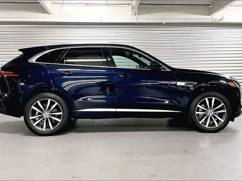 Certified 2025 Jaguar F-PACE R-Dynamic S image 14