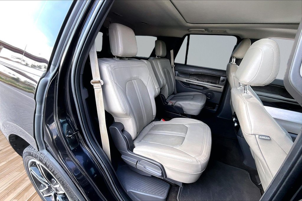 Used 2021 Ford Expedition Limited AWD/4WD image 26