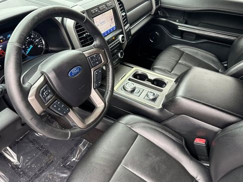 Used 2020 Ford Expedition XLT w/ Equipment Group 202A image 9