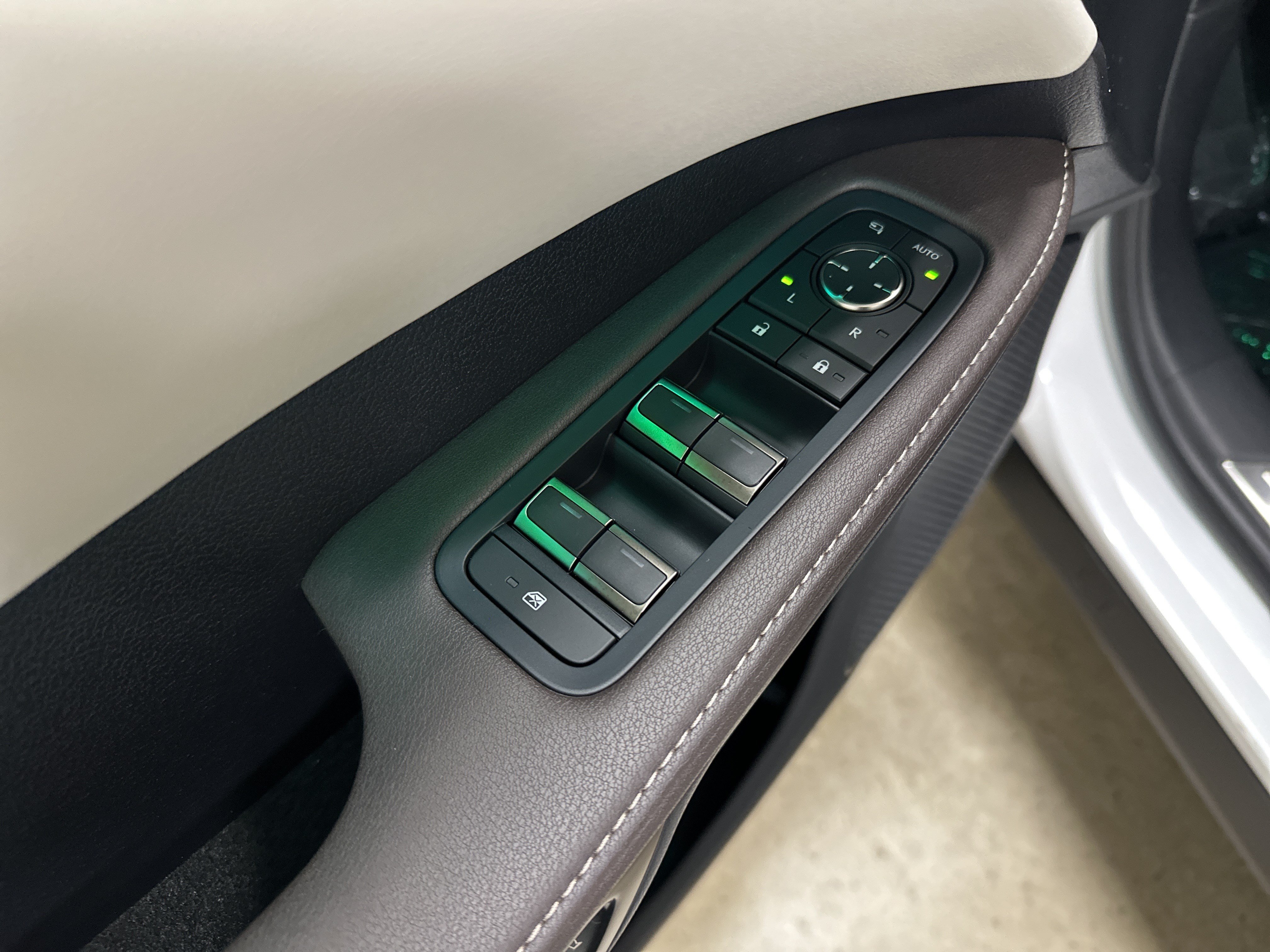 New 2026 Lexus RX 350 AWD w/ Convenience Package image 14