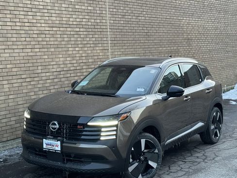 New 2026 Nissan Kicks SR w/ SR Premium Package image 28