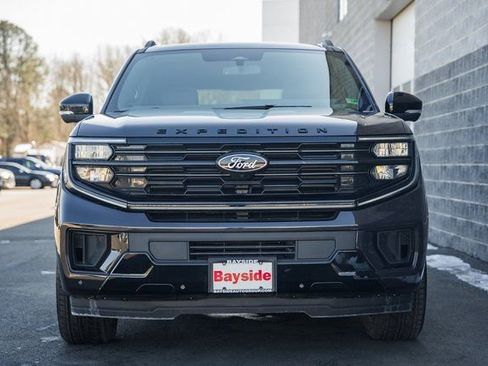 New 2025 Ford Expedition Platinum w/ Stealth Performance Package image 3