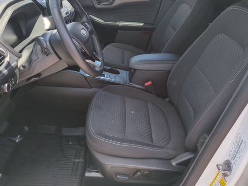 Used 2023 Ford Escape Active AWD/4WD image 16
