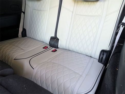 Used 2019 INFINITI QX60 Luxe w/ Limited Package image 28