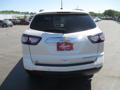 Used 2015 Chevrolet Traverse LT FWD image 6