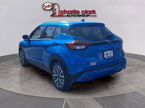 Certified 2024 Nissan Kicks SV image 3