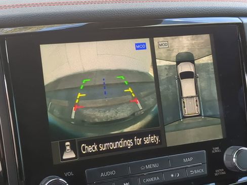 Used 2020 Nissan Titan PRO-4X w/ Pro-4x Convenience Package image 32