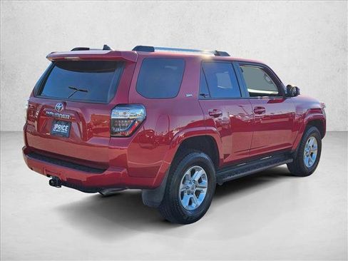 Used 2022 Toyota 4Runner SR5 image 5