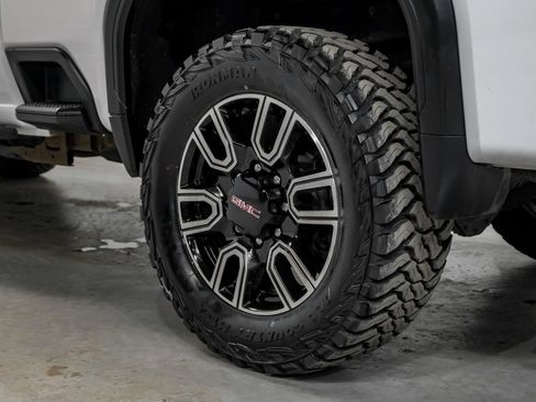 Used 2023 GMC Sierra 2500 AT4 AWD/4WD image 63