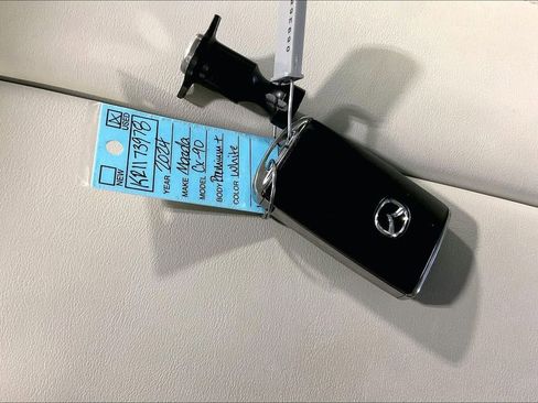 Used 2024 MAZDA CX-90 3.3 Turbo w/ Premium Plus Pkg image 13
