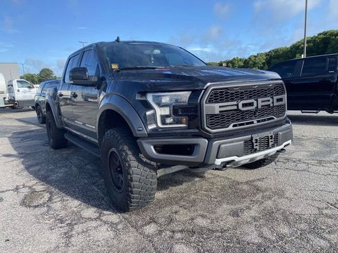 Used 2019 Ford F150 Raptor w/ Equipment Group 802A Luxury AWD/4WD image 1